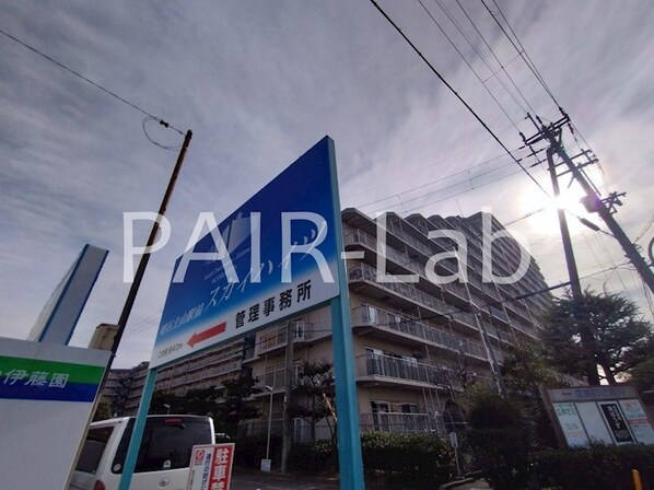 明石土山駅前スカイハイツD棟の物件外観写真